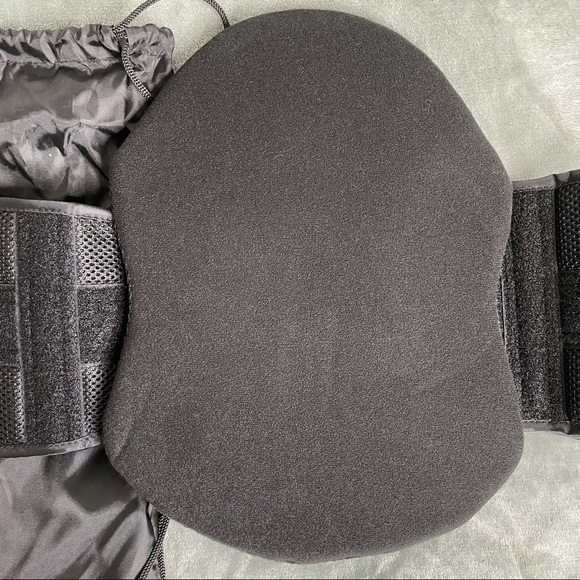 Delta Adjustable Back Brace Set at Small, Medium, Large, Extra Large & 2XL - Picture 6 of 13